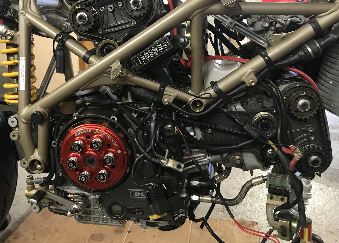 0C5376F7-4F6E-4DEC-B3FA-0EED584FD365