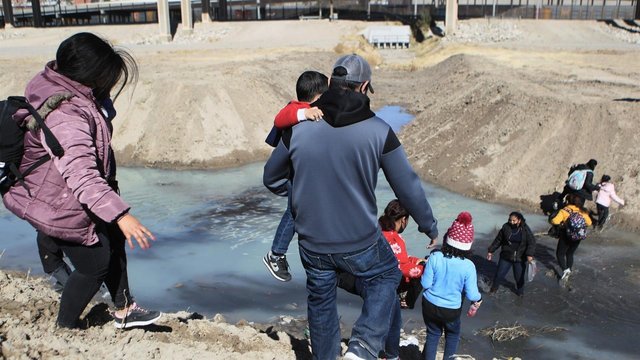 Migrantes venezolanos rumbo a Estados Unidos Migrantes venezolanos rumbo a Estados Unidos
