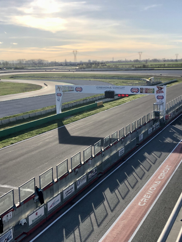 2799C179-8CC5-4209-9604-679D824C9CB2