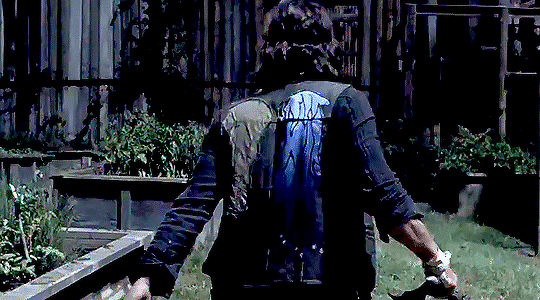 tumblr-c95dbe64ba85c010ba86755166cf688a-db825e08-540.gif