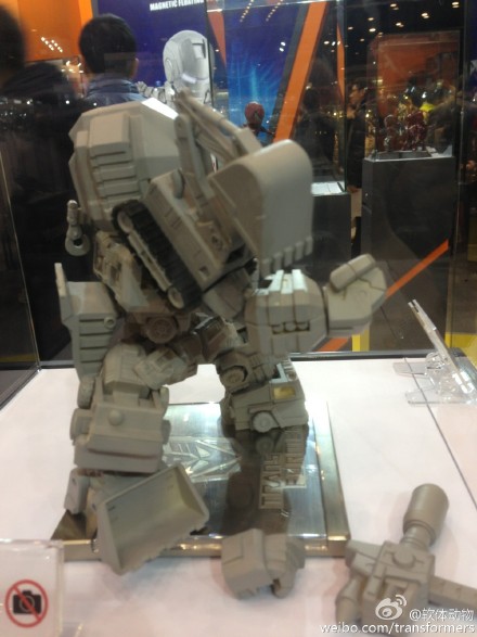 61e3354ejw1enev5mvkcfj20xc18ggur_1418998120