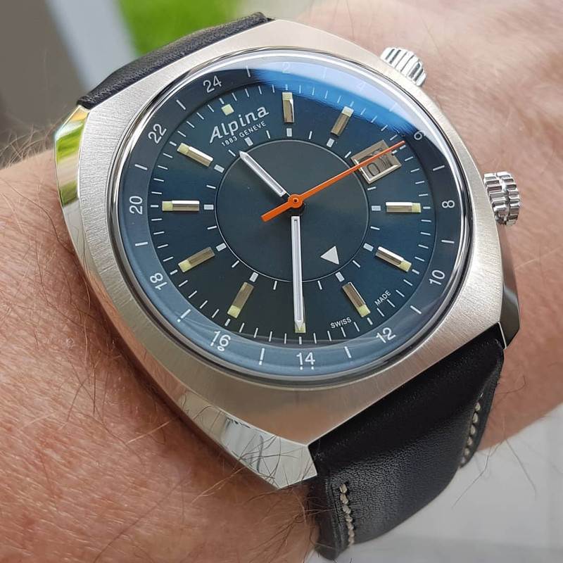 33559545_187818378541722_684677676006375424_n