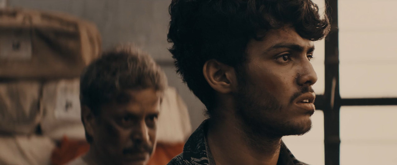 Jamtara – Sabka Number Ayega (2020) Season 1 [Hindi + English] WebRip 480p, 720p ESub - Complete Screenshot