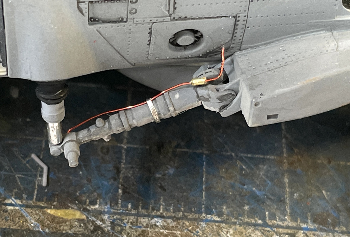 SH-60-B-Brake-Piping.jpg