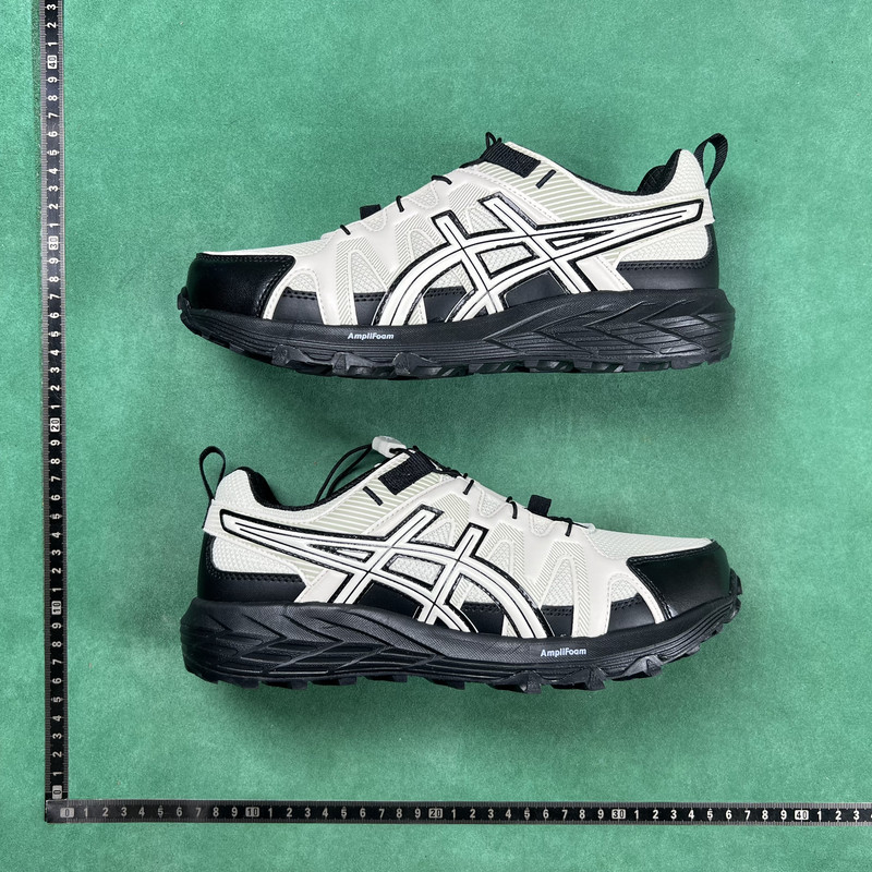 491、Asics Gel-Kahana TR V4