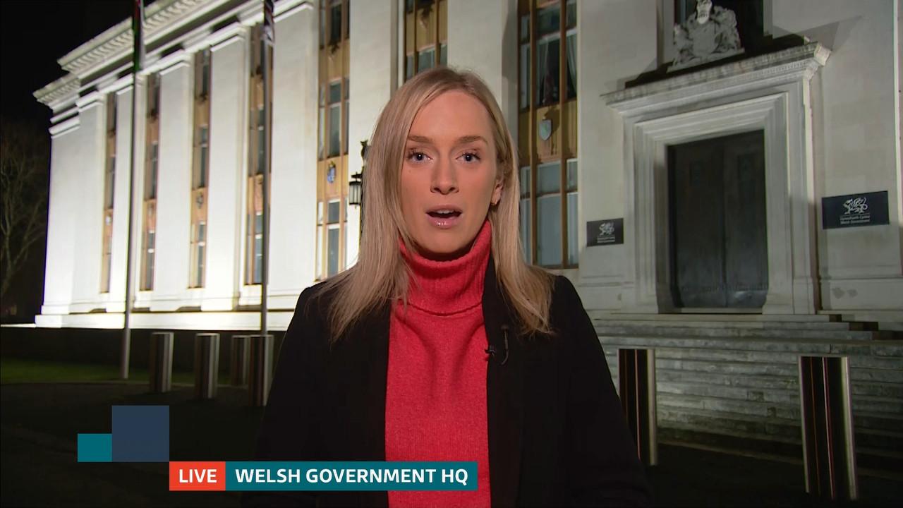 01.19 - 18.00.00 - ITV News Wales at Six..ts_snapshot_07.55.811