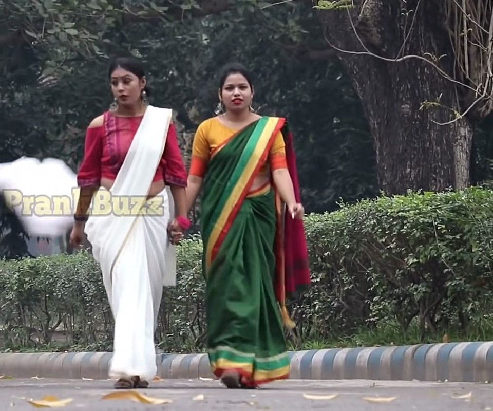 Beautigul Bengali Girl Navel Slips mkv snapshot 00 00 778 — Postimages