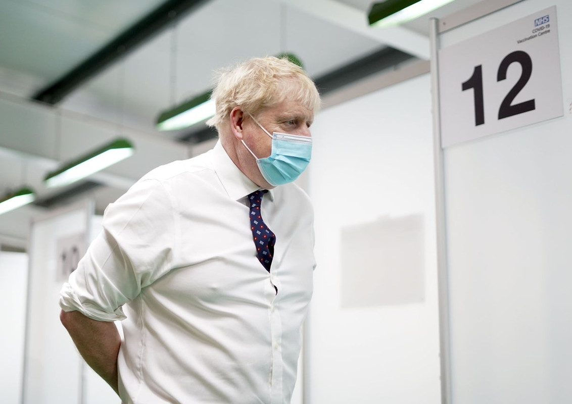 Inglaterra se apegará a 'Plan B' de COVID-19 para evitar saturación hospitalaria