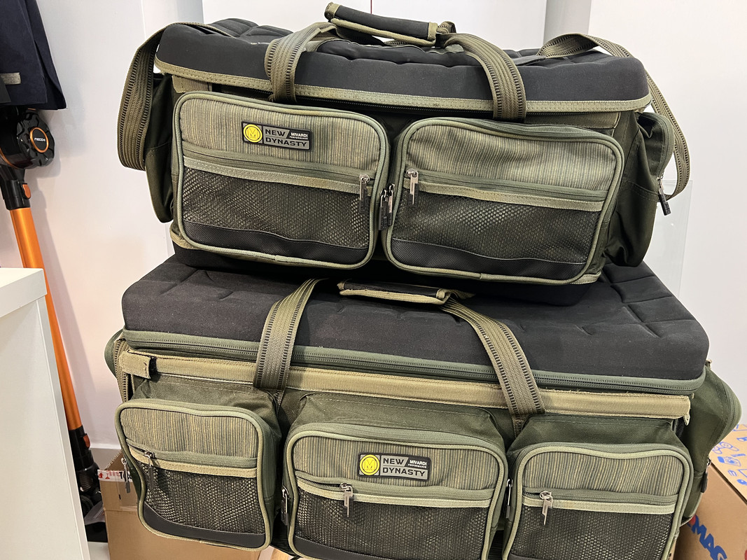 16692842-91BC-4682-8A20-DF8FCC82DC16