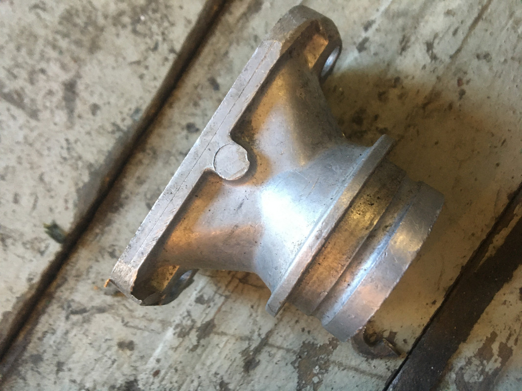 FD421390-AC67-4C20-8DD3-B509EA95D182