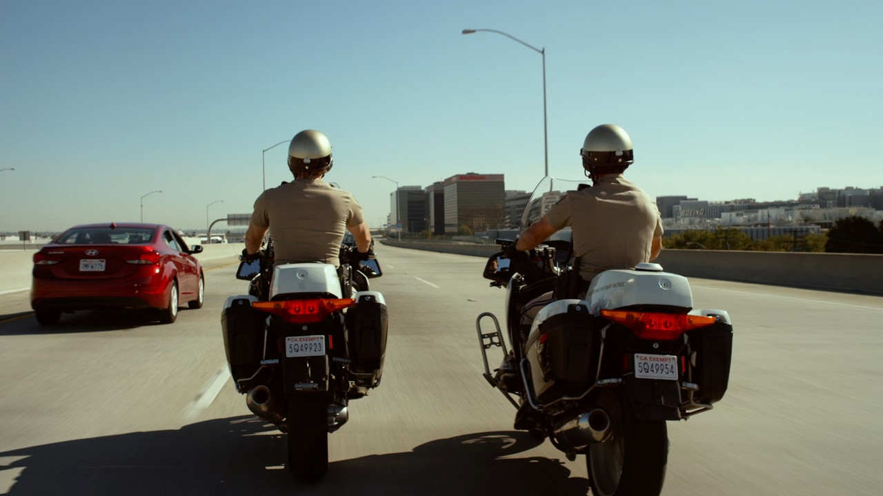 CHIPS 2017 (1080p x265 10bit Tigole).mkv_snapsho