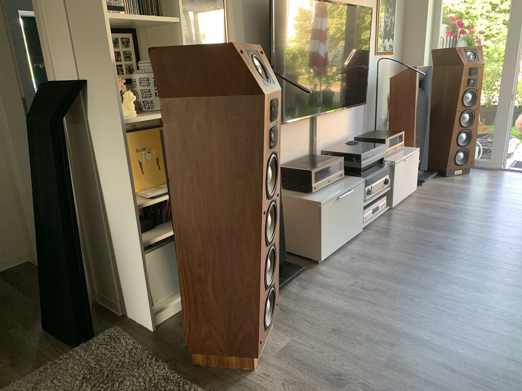 653F7597-760C-43F8-8BE0-DC7378BCB869