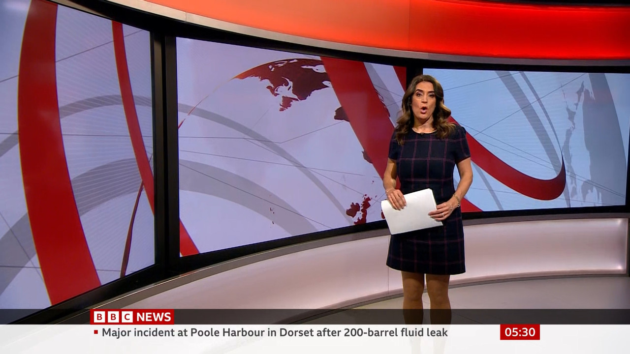 BBC News Valentine_20230327_05000600.ts_snapshot_00.32.11.562