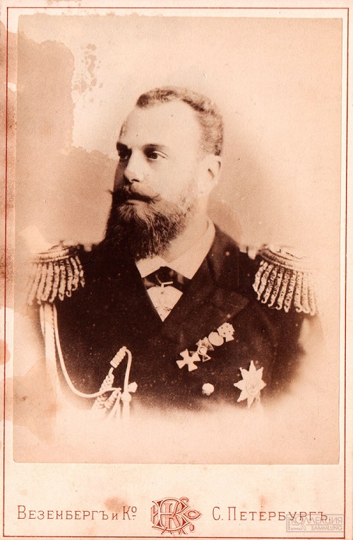 https://i.postimg.cc/KvqZKr92/2-brata-01-70.jpg