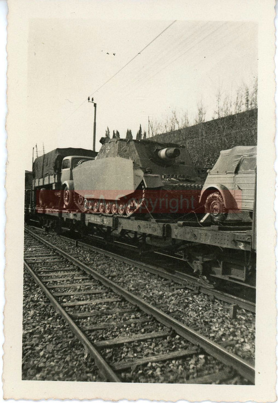 Panzer Tank Brummbär , vermutlich Italien 44