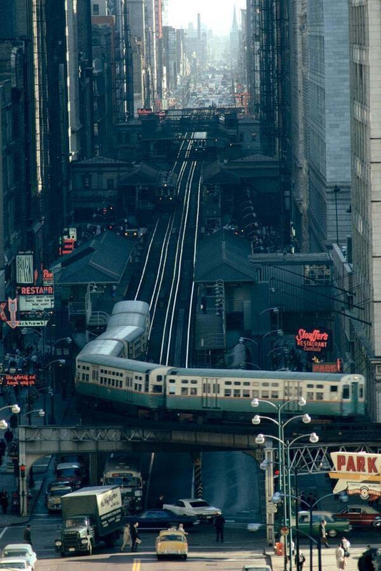 00-The-streets-of-Chicago-1967.jpg