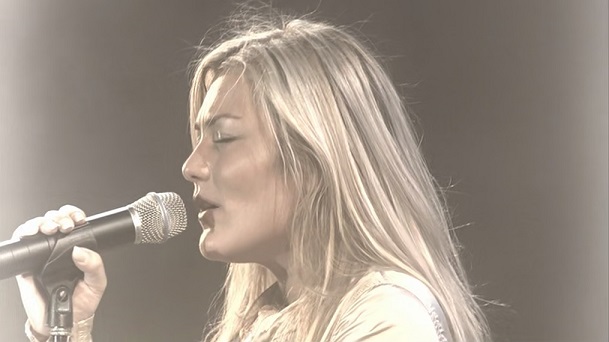 La Oreja De Van Gogh Gira 2003 1 - La Oreja de Van Gogh en directo - gira 2003 [720p] [h265] [10bit] [Zippyshare]