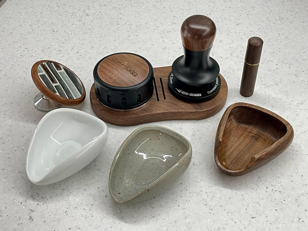 [Image: ansamblu.jpg]