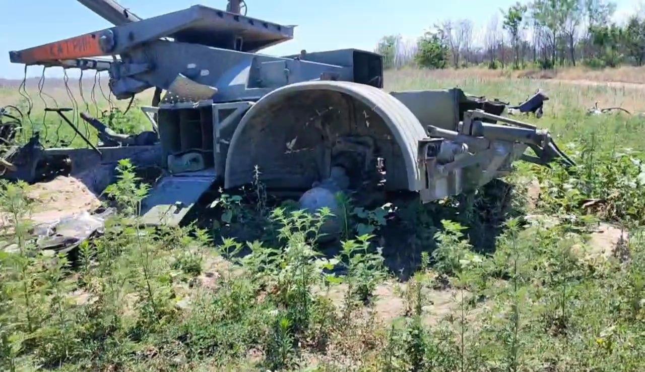 1030 220mm 9P140 BM-27 (for 9K57 'Uragan') destr 31 12 23