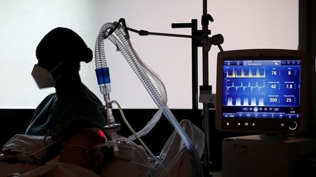 Francia rastrea venta de certificados Covid-19 falsos