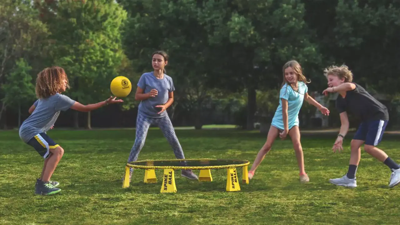 Spikeball