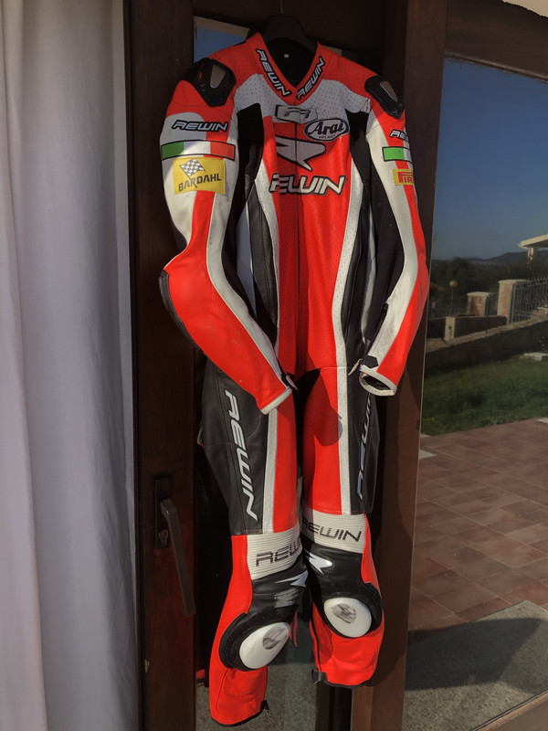 9CD329BE-1F51-429E-A4B9-67EFAB6326D0