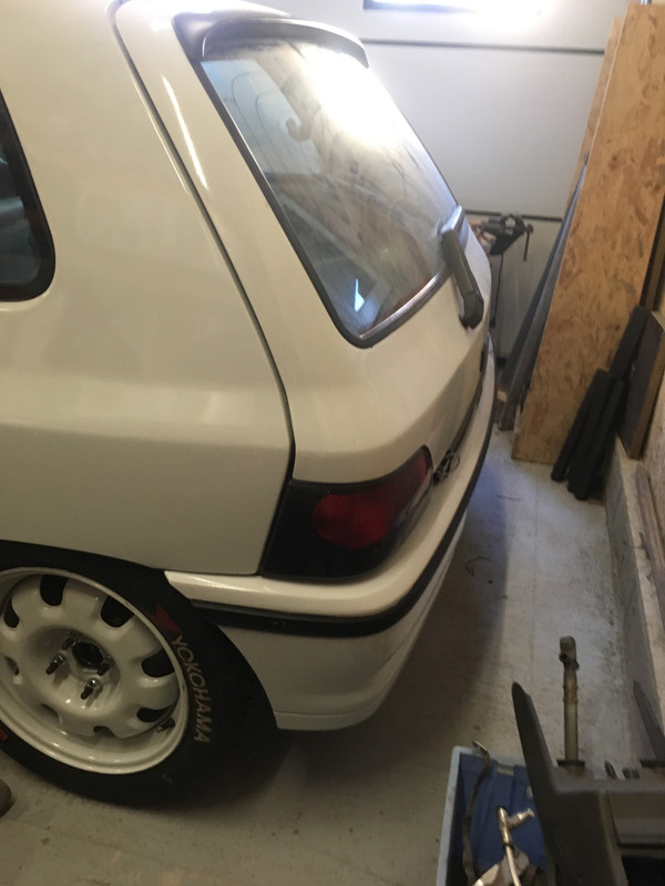 C653FCC6-85F3-4492-81E2-8928C9D55228