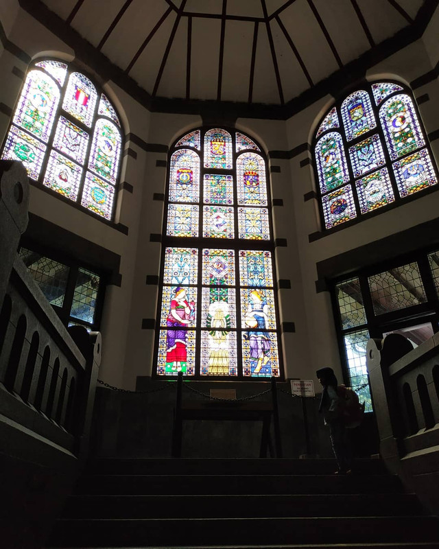 Kaca Mozaik di Lawang Sewu