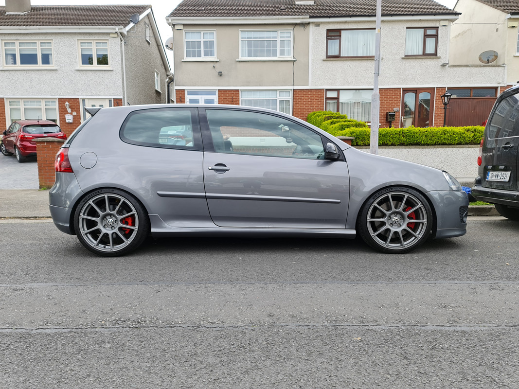 16C274D1-E7BF-43A2-BC20-00B7524B1574