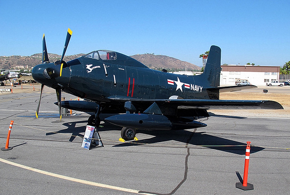 Douglas A2D Skyshark-04