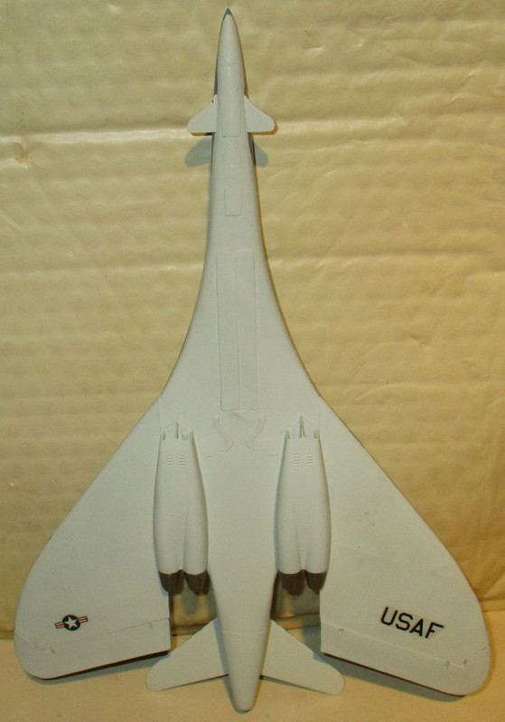 Bone and a half_00_under