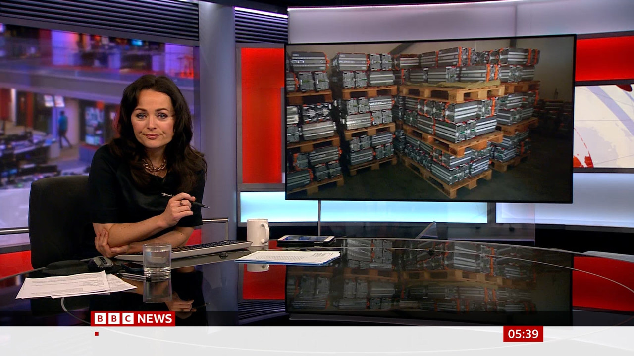 BBC News Valentine_20230329_05000600.ts_snapshot_00.40.51.465