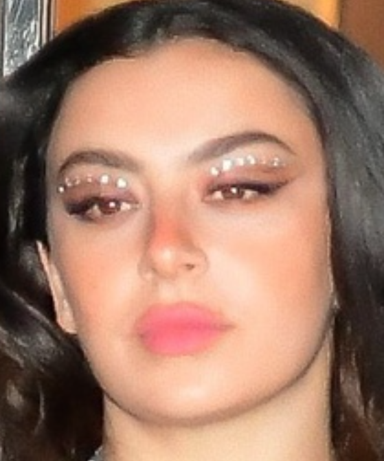 charli-xcx-lips.png