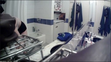 [Image: Voyeur38345132235.jpg]