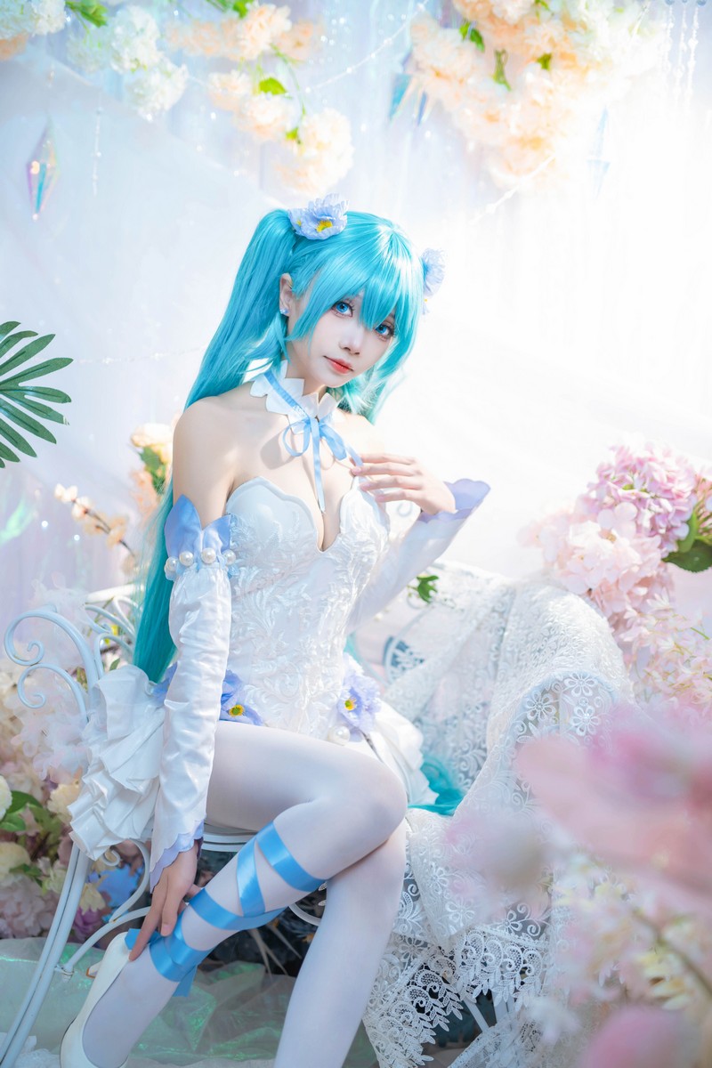 艾西Aiwest 初音未来粉蝶花Cosplay写真图集 Miku高清美图 44P (159.9M)插图8