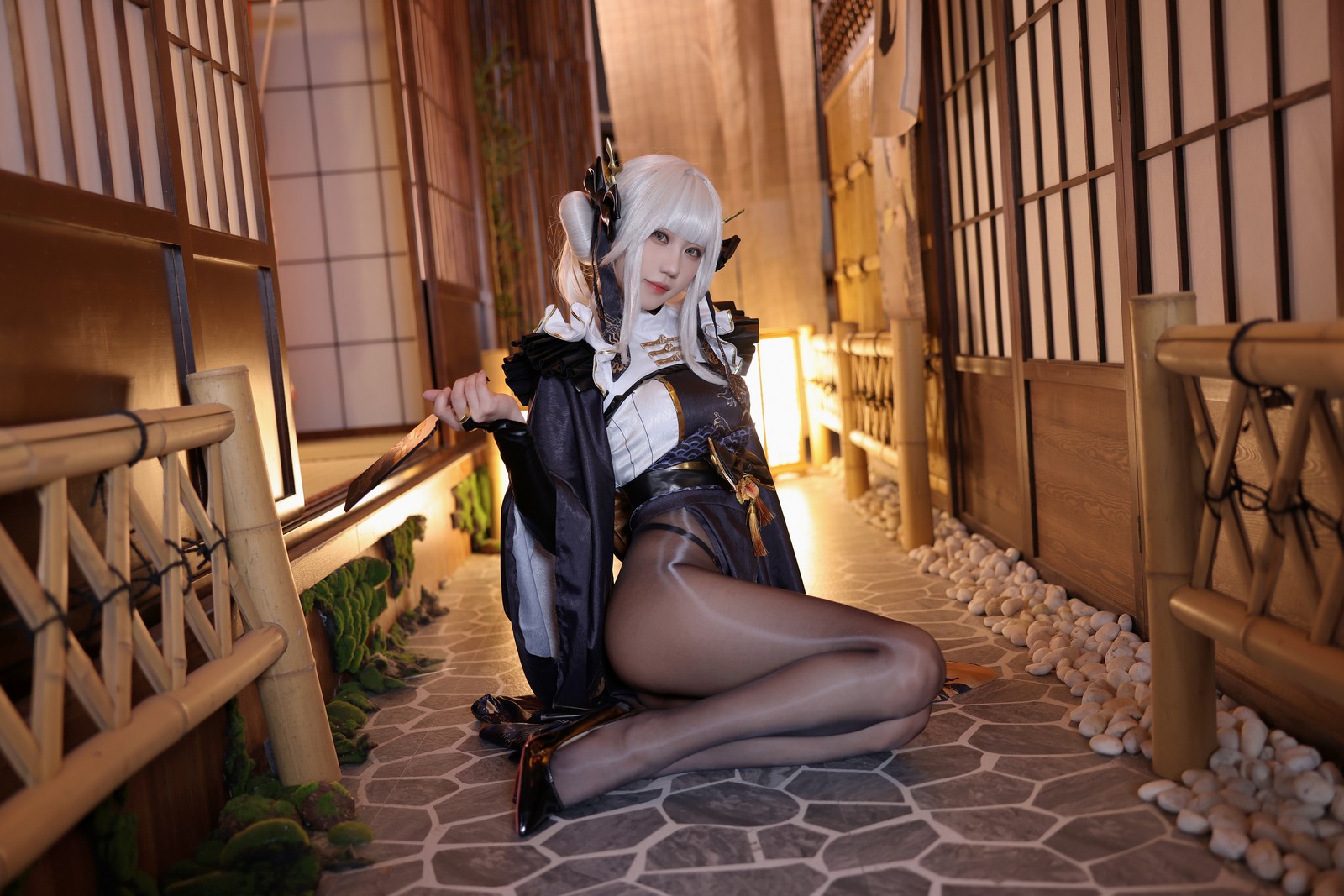 无影喵喵 NIKKE 胜利女神 布兰儿 Cosplay 写真＋视频合集｜高清大图（100P｜7V｜3.06GB）插图8