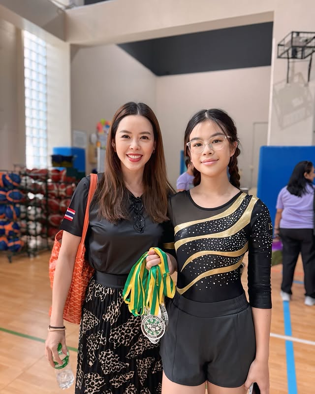 gal-9791210-20250519025409-3bfc956