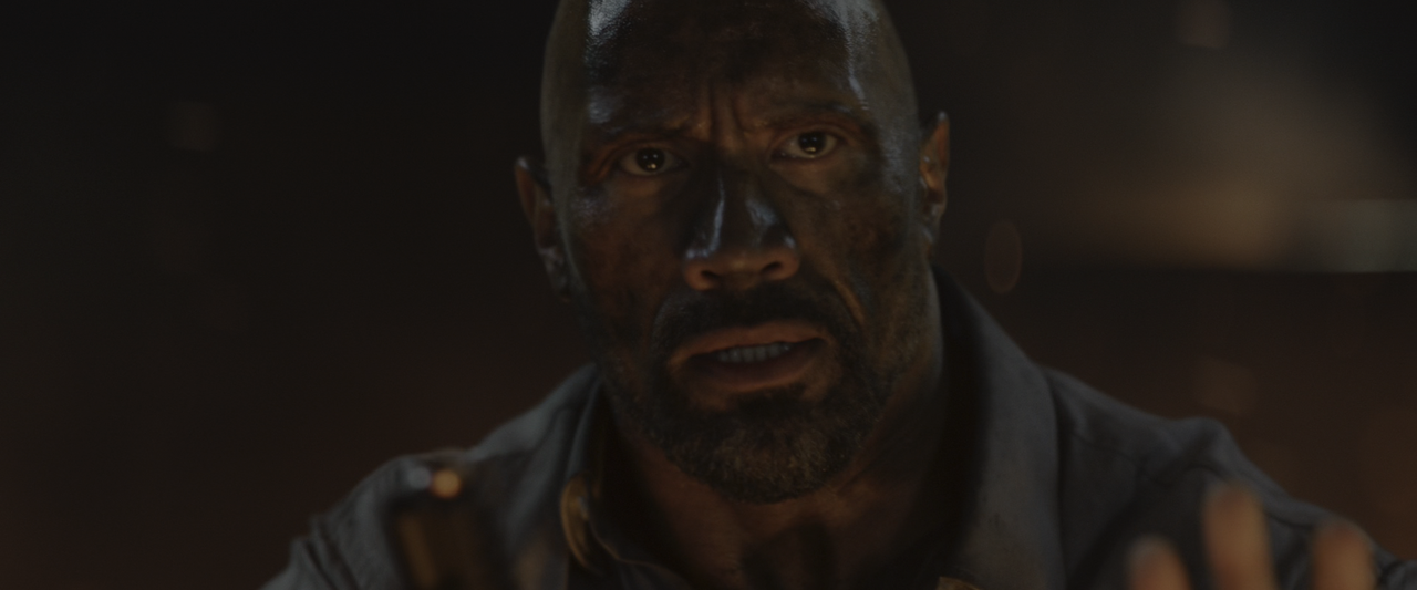 Skyscraper (2018) [BluRay Rip 2160p HEVC 10bit-HDR ITA-ENG DD AC