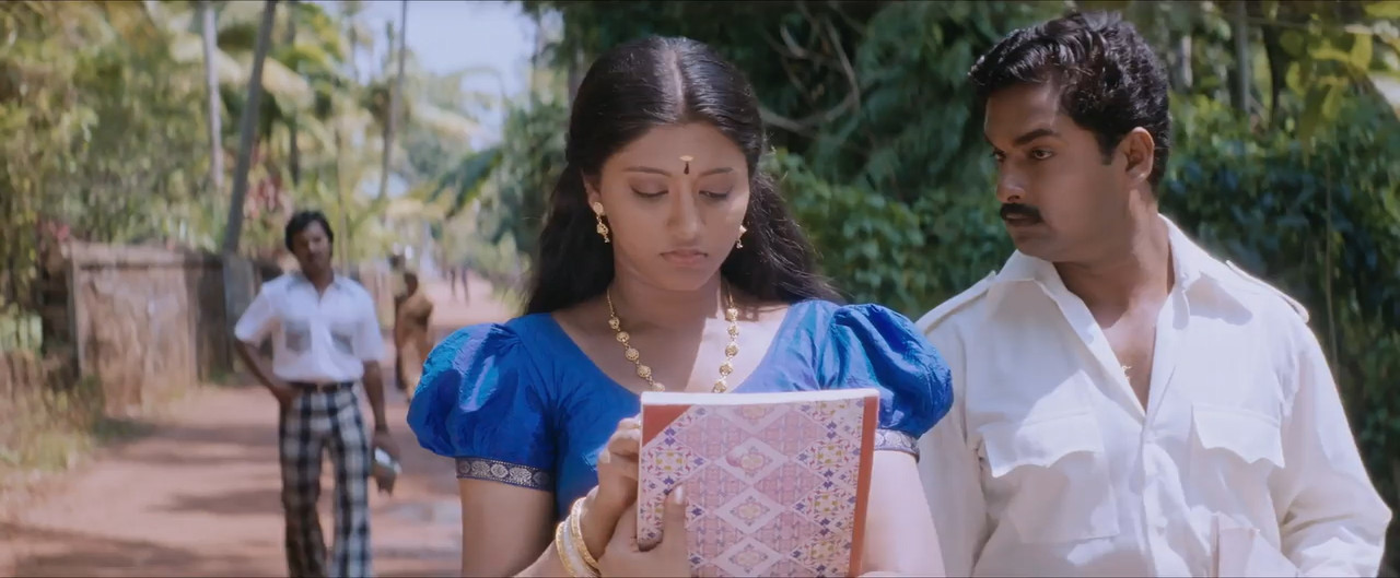 Autograph 2004 Remastered WebRip [Tamil] 480p 720p ESub Screenshot