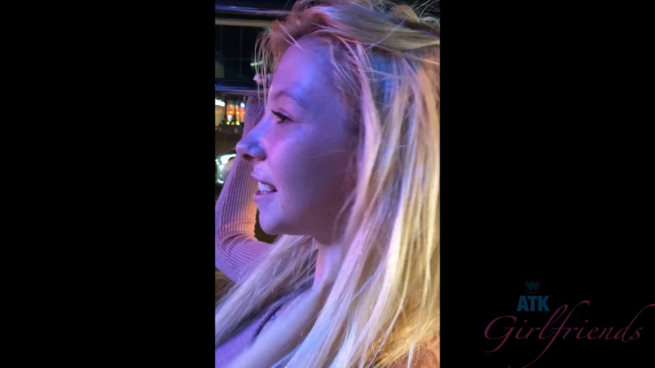 KReeves - AKTG1rlfr3nd$ - 081619 HD.mp4_snapshot_13.22.802