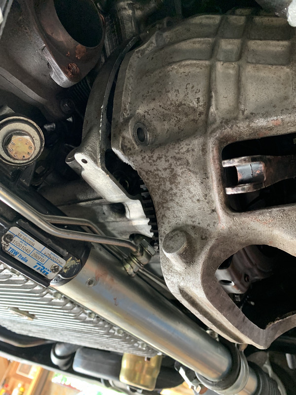 4707237E-150E-4839-A40C-578E5C796F82