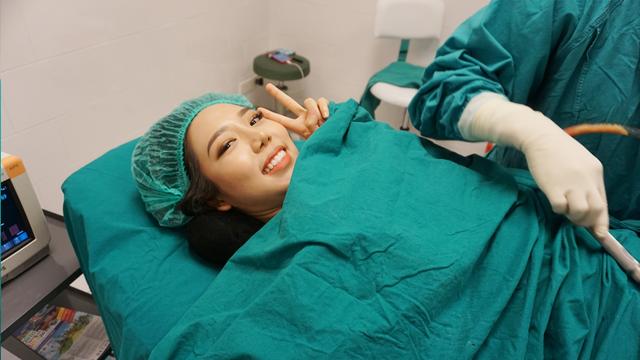 petcharat_Liposuction-6.jpg