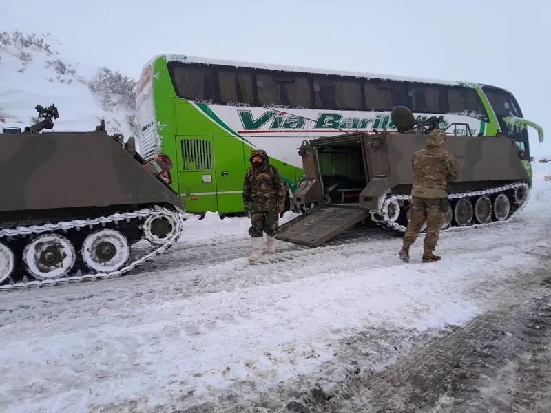 argentina-deployed-4x-m113-armored-personnel-carriers-to-v0-v6q3zuwwzo7d1.webp