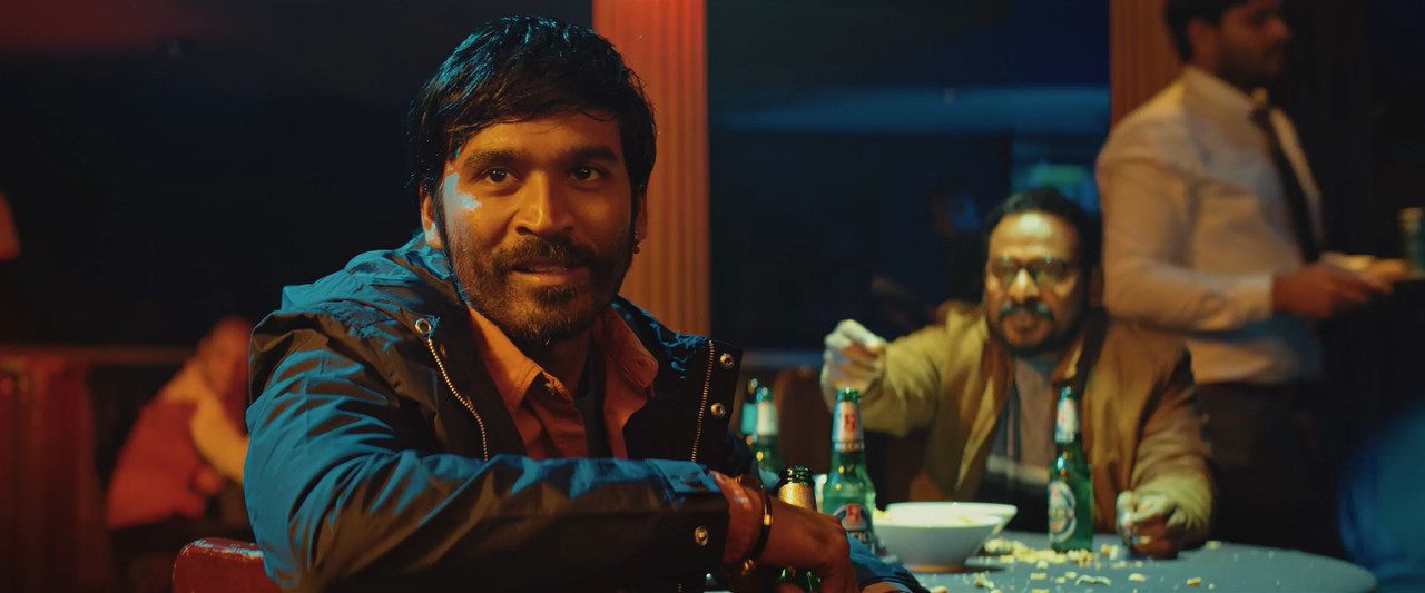 Jagame Thandhiram 2021 WebRip [Hindi + Tamil + Telugu + Malayalam + Kannada] 480p, 720p, 1080p ESub Screenshot