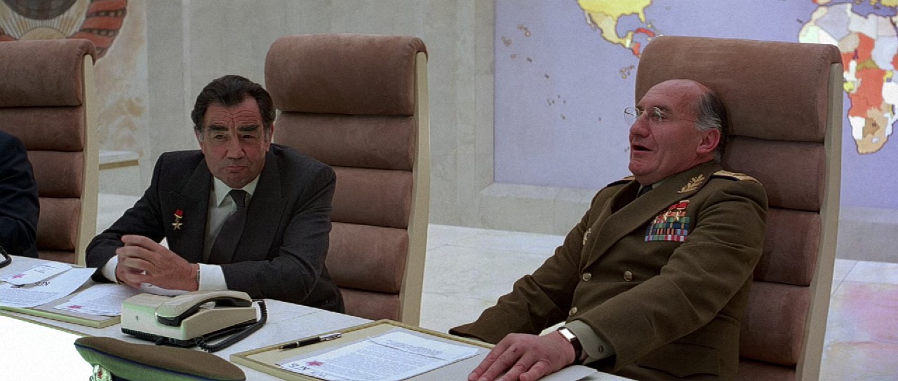 Octopussy-1983-Blu-Ray-Hindi-English-1080p-10bit-x265-HEVC-DDP-5-1-ESub-mkv-0000