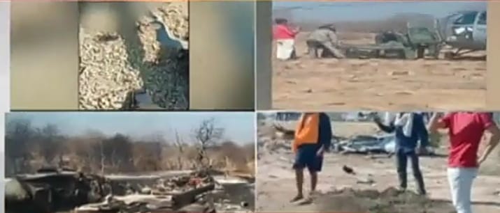 గ్వాలియర్ సమీపంలో కుప్పకూలిన సుఖోయ్, మిరాజ్ ఫైటర్ జెట్, 1 పైలట్ మృతి గ్వాలియర్ సమీపంలో కుప్పకూలిన సుఖోయ్, మిరాజ్ ఫైటర్ జెట్, 1 పైలట్ మృతి