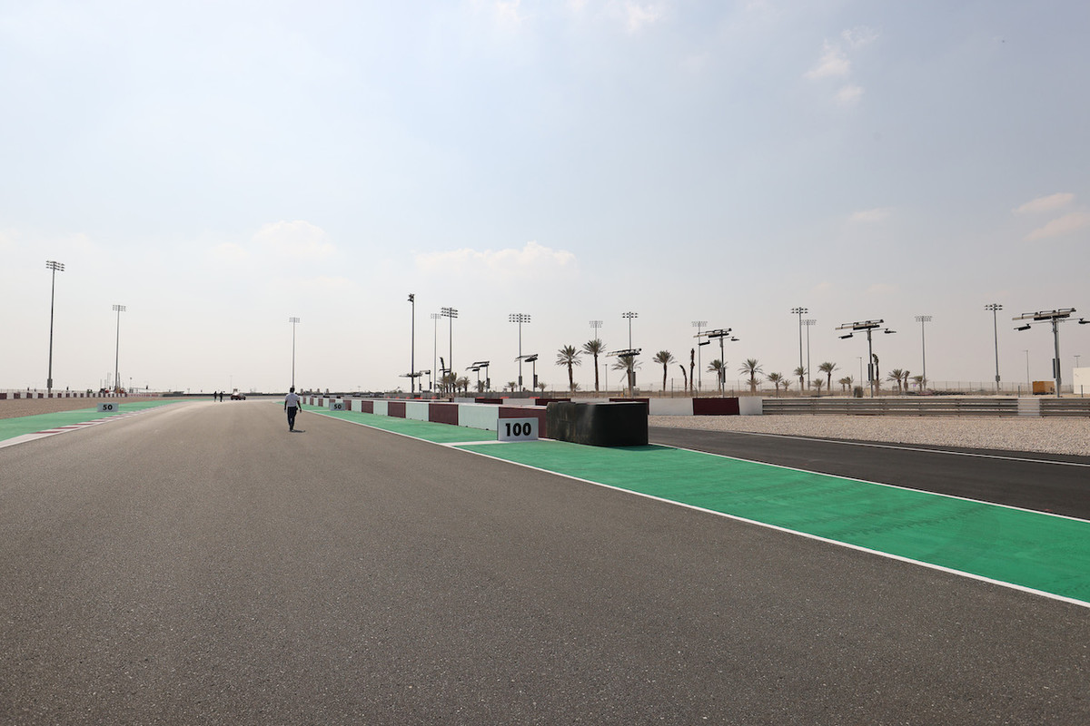 [Imagen: f1-gp-qatar-giovedi-track-walk-215.jpg]