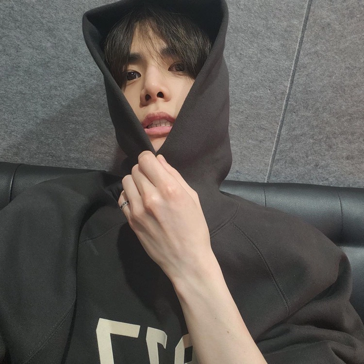 D558DFED-C85C-4F8A-91D0-2B3EC6CD1164