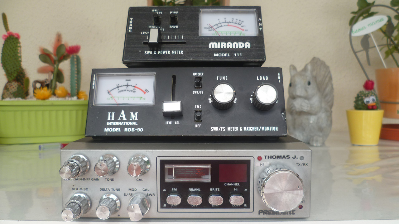 P1350898