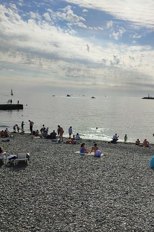 Screenshot_2023-10-29-22-50-28-926_com.miui.videoplayer-edit